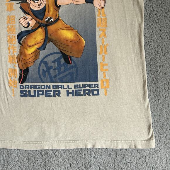 Dragon Ball Z Men T-Shirt Size L Beige Super Hero Son Goku Graphic Tee - Picture 8 of 13